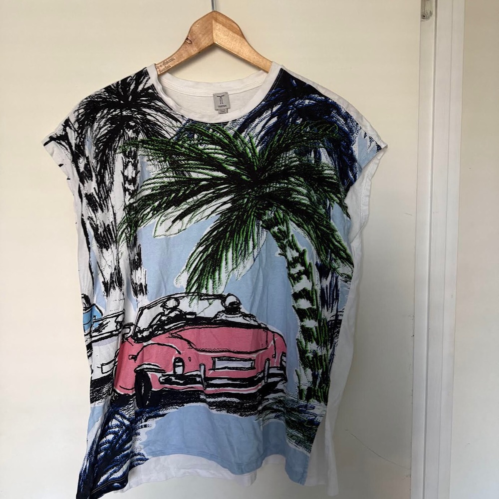 Tristan Tropical Palm Vintage Graphic Tee — Pink Car on Light Blue